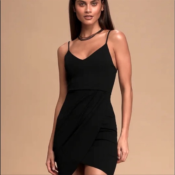 Lulus Dresses & Skirts - Lulus body con Dress Size Medium